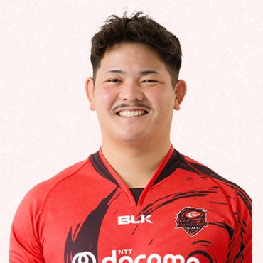 知念 優来