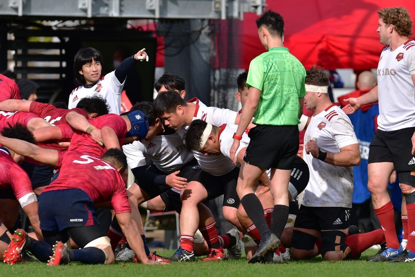 【プラクティスマッチvs花園近鉄ライナーズ戦】スクラム.jpg