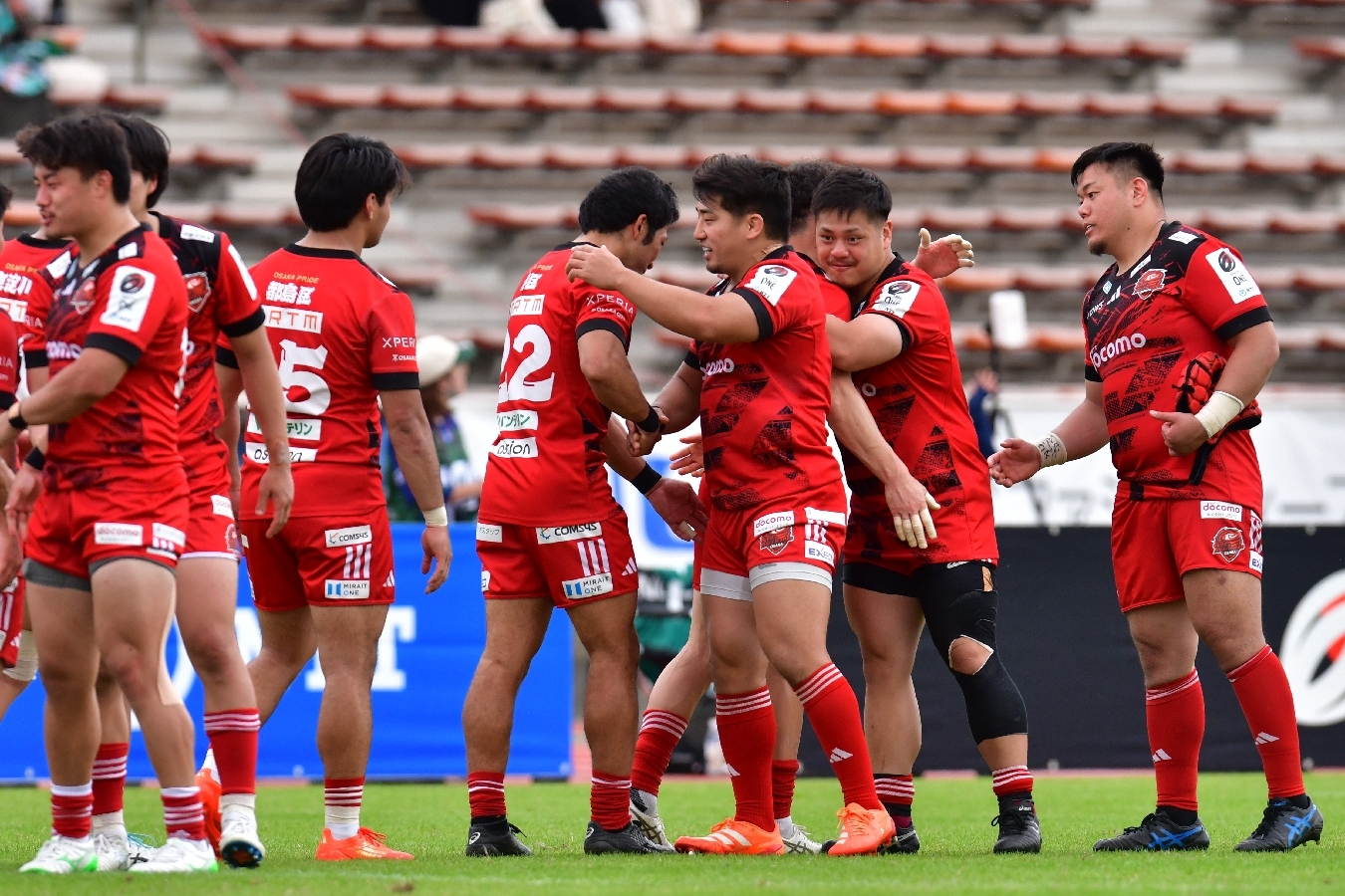 【リーグワン第14節】試合後挨拶 (2).jpg